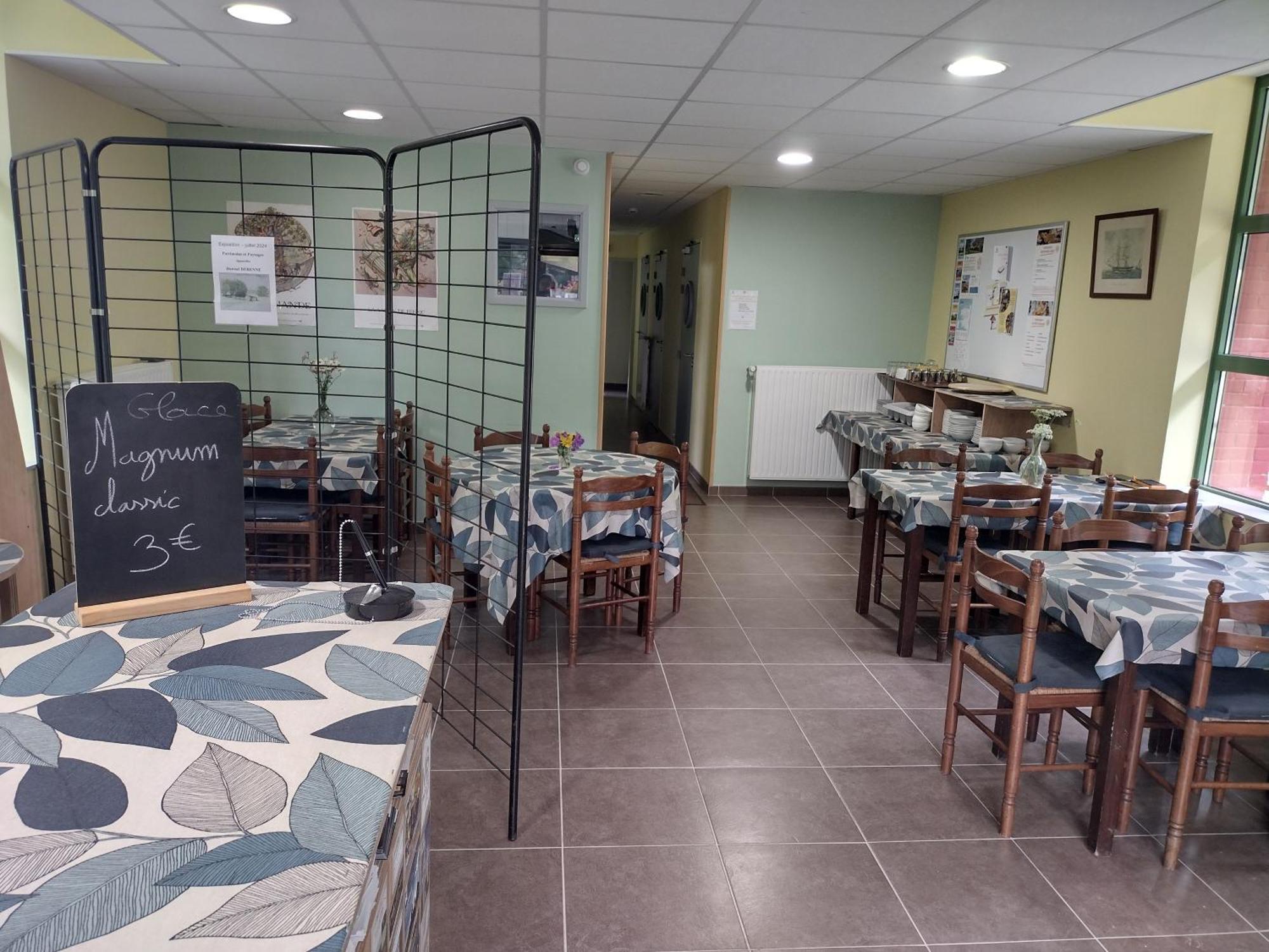 Ostal Scrignac - Gite D'Etape De La Gare Bagian luar foto